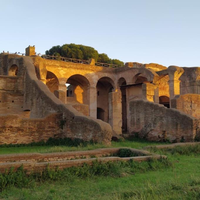 Per Antiqua Itinere Apartment Ostia Antica Ngoại thất bức ảnh