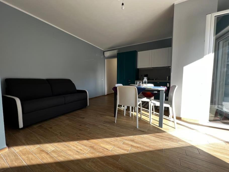 Per Antiqua Itinere Apartment Ostia Antica Ngoại thất bức ảnh