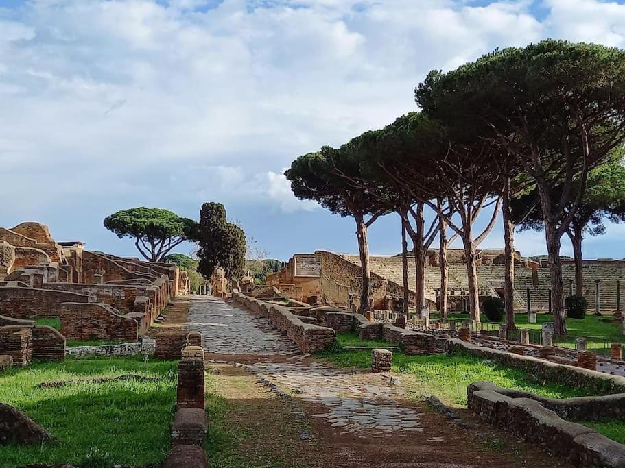 Per Antiqua Itinere Apartment Ostia Antica Ngoại thất bức ảnh
